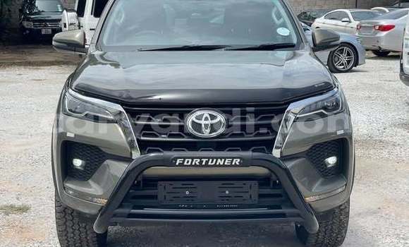 Tenga Tsaru Toyota Fortuner Zvimwe Mota in Lusaka in Zambia Tenga Tsaru Toyota Fortuner Zvimwe Mota in Lusaka in Zambia