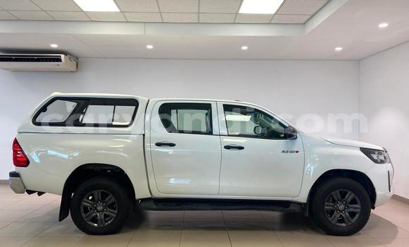 Buy Used Toyota Hilux White Car in Lusaka in Zambia Buy Used Toyota Hilux White Car in Lusaka in Zambia