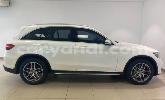 Buy Used Mercedes-Benz GLC 250D White Car in Lusaka in Zambia Buy Used Mercedes-Benz GLC 250D White Car in Lusaka in Zambia
