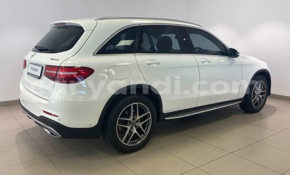 Buy Used Mercedes-Benz GLC 250D White Car in Lusaka in Zambia Buy Used Mercedes-Benz GLC 250D White Car in Lusaka in Zambia
