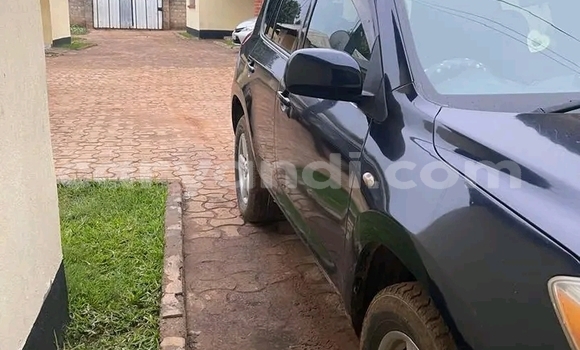 Acheter Occasion Voiture Toyota RAV4 Noir à Lusaka, Zambie