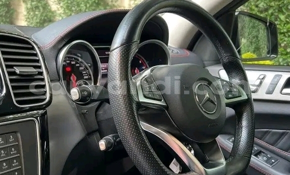 Acheter Occasion Voiture Mercedes‒Benz GL-klasse AMG Noir à Lusaka, Zambie Acheter Occasion Voiture Mercedes‒Benz GL-klasse AMG Noir à Lusaka, Zambie