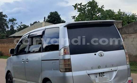 Acheter Occasion Voiture Toyota Voxy Blanc à Lusaka, Zambie Acheter Occasion Voiture Toyota Voxy Blanc à Lusaka, Zambie