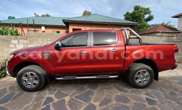 Acheter Occasion Voiture Ford Ranger Rouge à Lusaka, Zambie Acheter Occasion Voiture Ford Ranger Rouge à Lusaka, Zambie