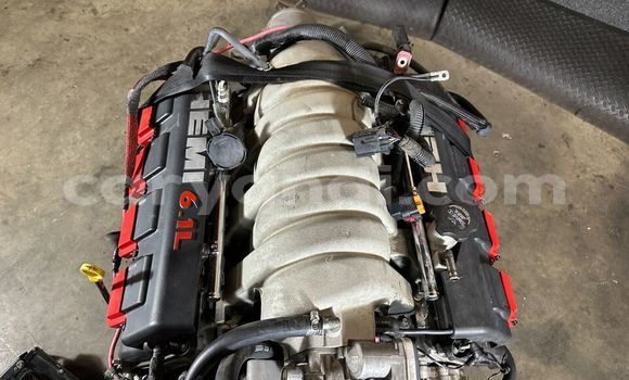 Tenga CHRYSLER 300C SRT8 in Lusaka in Zambia Tenga CHRYSLER 300C SRT8 in Lusaka in Zambia