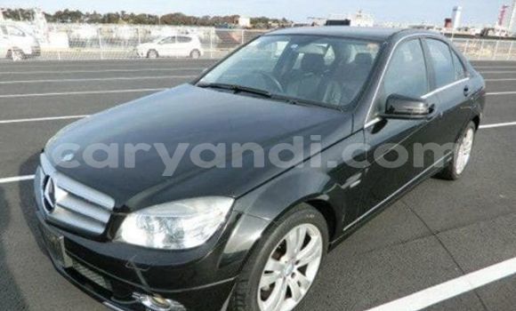 Tenga Tsaru Mercedes‒Benz C-klasse Nhema Mota in Lusaka in Zambia Tenga Tsaru Mercedes‒Benz C-klasse Nhema Mota in Lusaka in Zambia