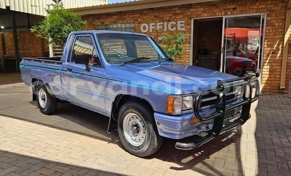 Nunua Ilio tumika Toyota Hilux Bluu Gari ndani ya Lusaka nchini Zambia Nunua Ilio tumika Toyota Hilux Bluu Gari ndani ya Lusaka nchini Zambia