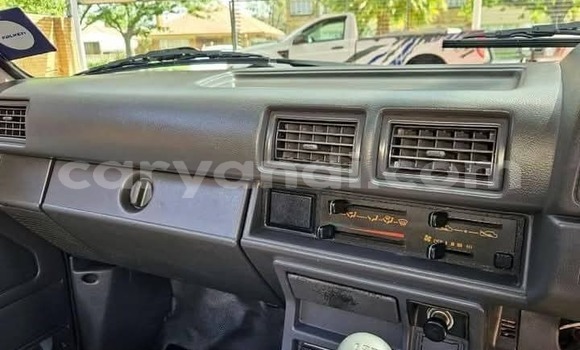 Nunua Ilio tumika Toyota Hilux Bluu Gari ndani ya Lusaka nchini Zambia Nunua Ilio tumika Toyota Hilux Bluu Gari ndani ya Lusaka nchini Zambia