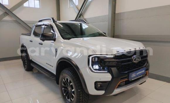 Nunua Ilio tumika Ford Ranger Nyeupe Gari ndani ya Livingstone nchini Zambia Nunua Ilio tumika Ford Ranger Nyeupe Gari ndani ya Livingstone nchini Zambia