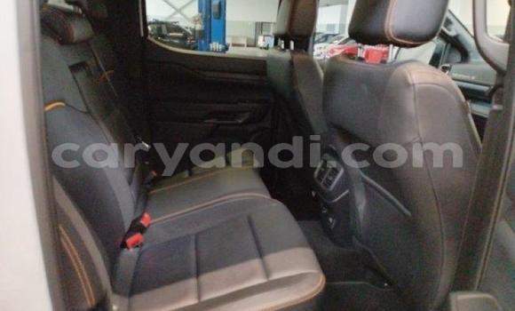 Nunua Ilio tumika Ford Ranger Nyeupe Gari ndani ya Livingstone nchini Zambia Nunua Ilio tumika Ford Ranger Nyeupe Gari ndani ya Livingstone nchini Zambia