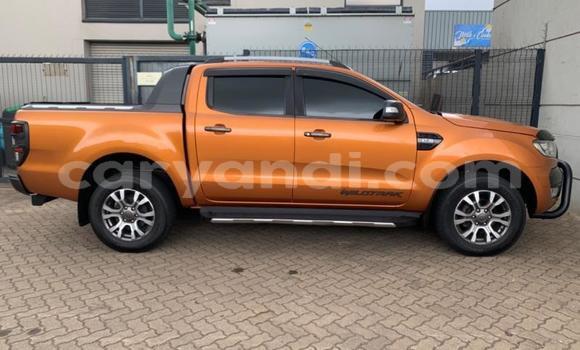 Nunua Ilio tumika Ford Ranger Brown Gari ndani ya Livingstone nchini Zambia Nunua Ilio tumika Ford Ranger Brown Gari ndani ya Livingstone nchini Zambia