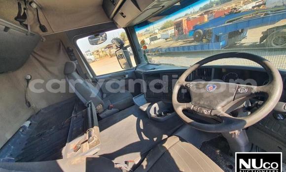 Nunua Ilio tumika Scania R420 Nyeupe Lori ndani ya Chama nchini Kusini Nunua Ilio tumika Scania R420 Nyeupe Lori ndani ya Chama nchini Kusini