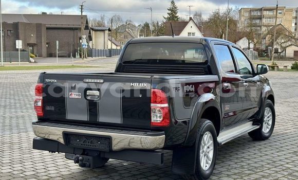 Tenga Tsaru Toyota Hilux Nhema Mota in Lusaka in Zambia Tenga Tsaru Toyota Hilux Nhema Mota in Lusaka in Zambia