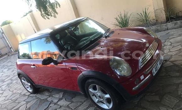 Tenga Tsaru MINI Cooper Tsvuku Mota in Lusaka in Zambia Tenga Tsaru MINI Cooper Tsvuku Mota in Lusaka in Zambia