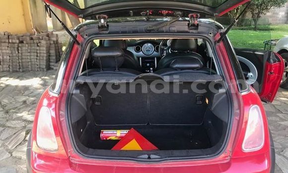 Tenga Tsaru MINI Cooper Tsvuku Mota in Lusaka in Zambia Tenga Tsaru MINI Cooper Tsvuku Mota in Lusaka in Zambia