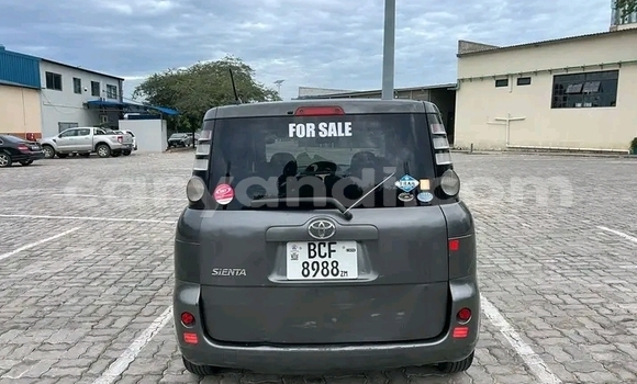 Tenga Tsaru Toyota Sienta Zvimwe Mota in Choma in Southern Tenga Tsaru Toyota Sienta Zvimwe Mota in Choma in Southern
