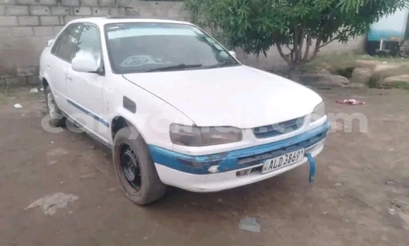 Acheter Occasion Voiture Toyota Corolla Blanc à Lusaka, Zambie Acheter Occasion Voiture Toyota Corolla Blanc à Lusaka, Zambie