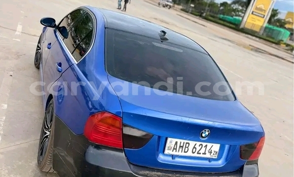 Acheter Occasion Voiture Isuzu KB Bleu à Lusaka, Zambie