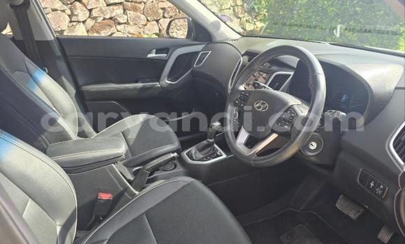 Nunua Ilio tumika Hyundai Creta Fedha Gari ndani ya Solwezi nchini Kaskazini-Magharibi Nunua Ilio tumika Hyundai Creta Fedha Gari ndani ya Solwezi nchini Kaskazini-Magharibi