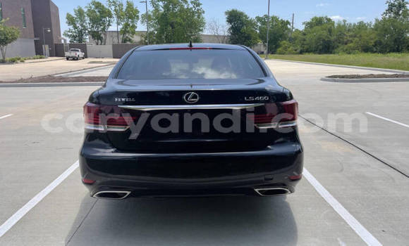 Tenga Tsaru Lexus LS Bhuruu Mota in Lusaka in Zambia Tenga Tsaru Lexus LS Bhuruu Mota in Lusaka in Zambia