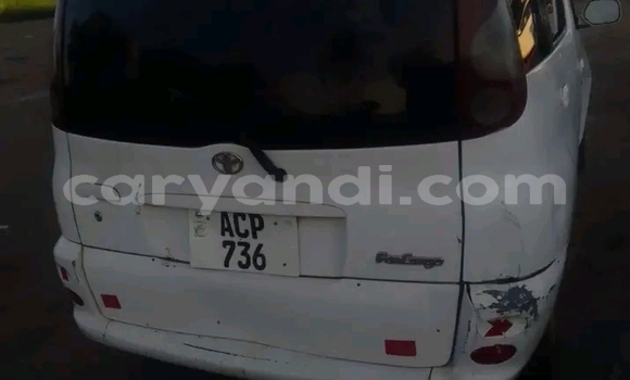 Acheter Occasion Voiture Toyota FunCargo Blanc à Choma, Du sud Acheter Occasion Voiture Toyota FunCargo Blanc à Choma, Du sud