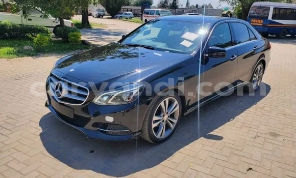Acheter Occasion Voiture Mercedes‒Benz CLA-klasse Noir à Choma, Du sud Acheter Occasion Voiture Mercedes‒Benz CLA-klasse Noir à Choma, Du sud