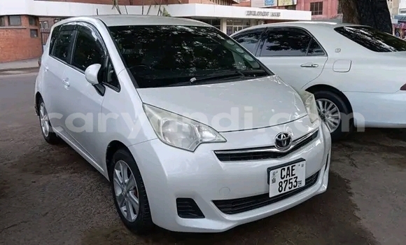 Acheter Occasion Voiture Toyota Ractis Blanc à Lusaka, Zambie Acheter Occasion Voiture Toyota Ractis Blanc à Lusaka, Zambie