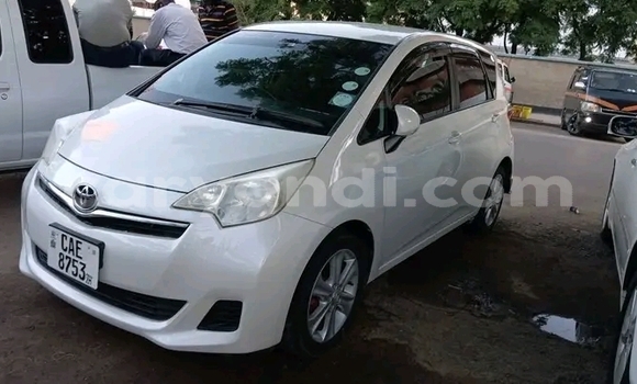 Acheter Occasion Voiture Toyota Ractis Blanc à Lusaka, Zambie Acheter Occasion Voiture Toyota Ractis Blanc à Lusaka, Zambie