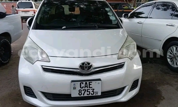 Acheter Occasion Voiture Toyota Ractis Blanc à Lusaka, Zambie Acheter Occasion Voiture Toyota Ractis Blanc à Lusaka, Zambie