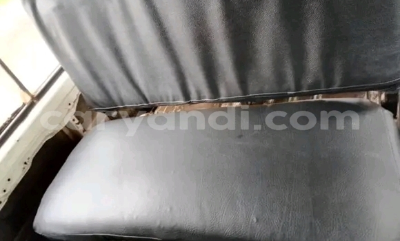 Acheter Occasion Voiture Toyota Hiace Blanc à Choma, Du sud Acheter Occasion Voiture Toyota Hiace Blanc à Choma, Du sud