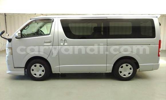 Nunua Ilio tumika Toyota Hiace Nyingine Gari ndani ya Lusaka nchini Zambia Nunua Ilio tumika Toyota Hiace Nyingine Gari ndani ya Lusaka nchini Zambia