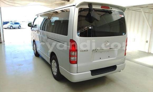 Nunua Ilio tumika Toyota Hiace Nyingine Gari ndani ya Lusaka nchini Zambia Nunua Ilio tumika Toyota Hiace Nyingine Gari ndani ya Lusaka nchini Zambia