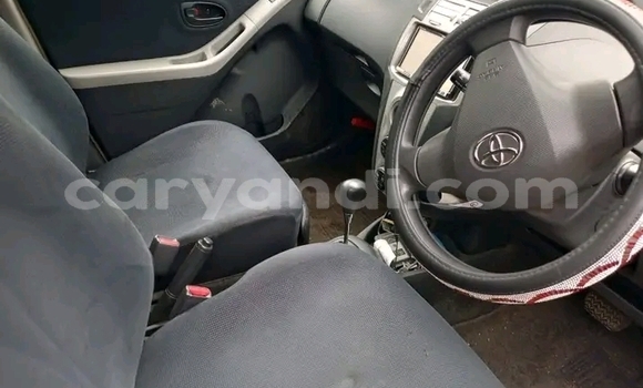 Acheter Occasion Voiture Toyota Vitz Noir à Lusaka, Zambie Acheter Occasion Voiture Toyota Vitz Noir à Lusaka, Zambie