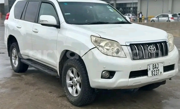 Acheter Occasion Voiture Toyota Prado Blanc à Lusaka, Zambie Acheter Occasion Voiture Toyota Prado Blanc à Lusaka, Zambie