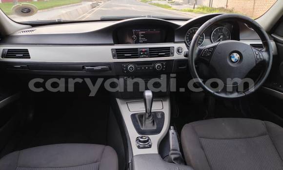 Nunua Ilio tumika BMW 3200 Nyeusi Gari ndani ya Lusaka nchini Zambia Nunua Ilio tumika BMW 3200 Nyeusi Gari ndani ya Lusaka nchini Zambia