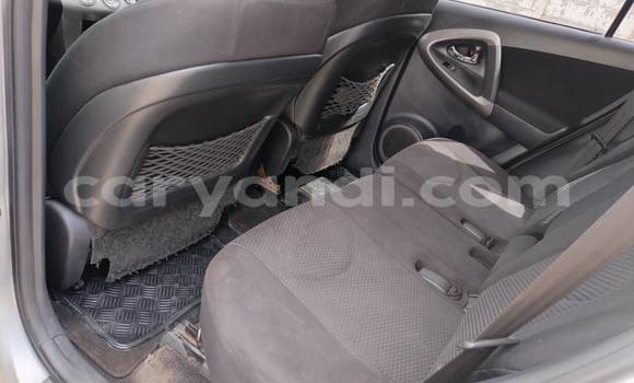 Nunua Ilio tumika Toyota RAV4 Nyingine Gari ndani ya Lusaka nchini Zambia Nunua Ilio tumika Toyota RAV4 Nyingine Gari ndani ya Lusaka nchini Zambia