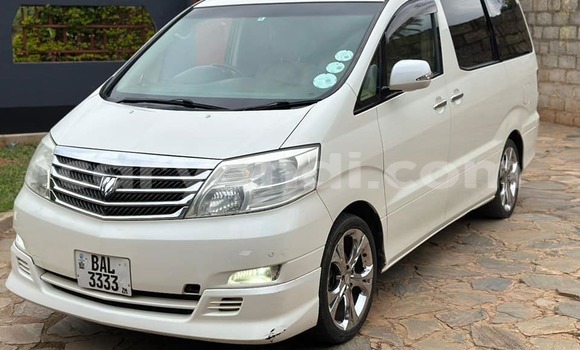 Nunua Ilio tumika Toyota Alphard Nyeupe Gari ndani ya Lusaka nchini Zambia