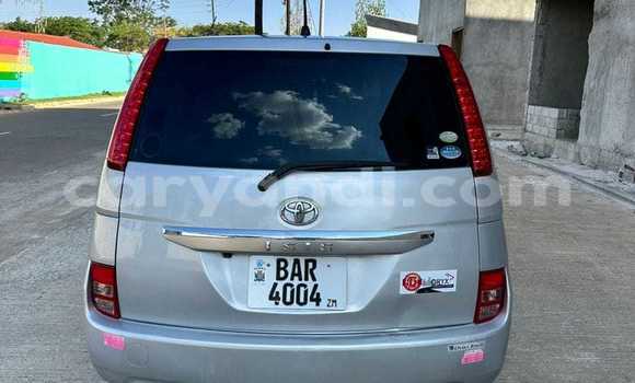 Nunua Ilio tumika Toyota ISis Nyingine Gari ndani ya Lusaka nchini Zambia Nunua Ilio tumika Toyota ISis Nyingine Gari ndani ya Lusaka nchini Zambia