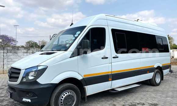 Nunua Ilio tumika Mitsubishi eK Space Nyeupe Gari ndani ya Lusaka nchini Zambia Nunua Ilio tumika Mitsubishi eK Space Nyeupe Gari ndani ya Lusaka nchini Zambia