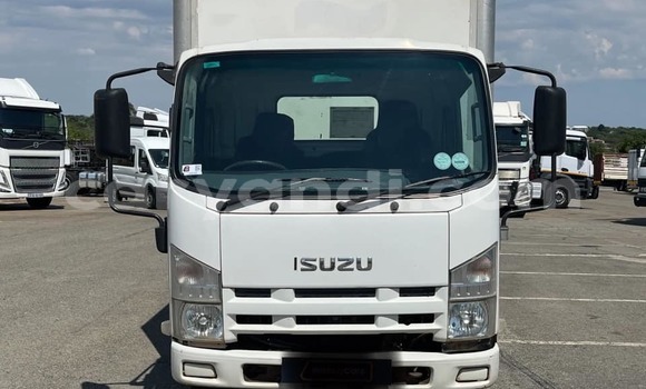 Tenga Tsaru Isuzu MU Chena Mota in Lusaka in Zambia Tenga Tsaru Isuzu MU Chena Mota in Lusaka in Zambia