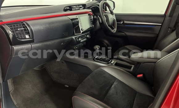 Tenga Tsaru Toyota Hilux Tsvuku Mota in Lusaka in Zambia Tenga Tsaru Toyota Hilux Tsvuku Mota in Lusaka in Zambia