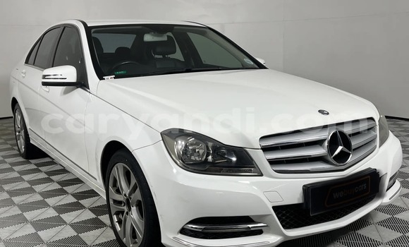 Tenga Tsaru Mercedes‒Benz C–Class Chena Mota in Lusaka in Zambia Tenga Tsaru Mercedes‒Benz C–Class Chena Mota in Lusaka in Zambia