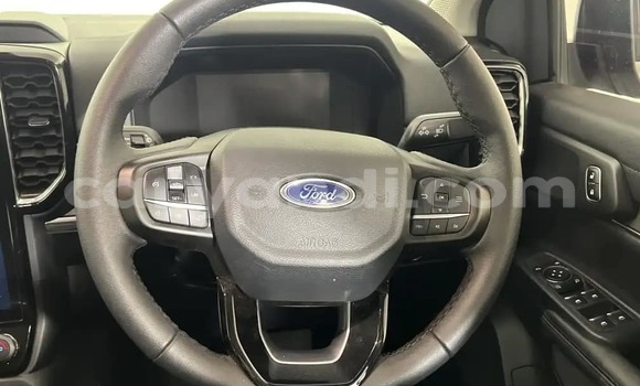 Tenga Tsaru Ford Everest Zvimwe Mota in Lusaka in Zambia Tenga Tsaru Ford Everest Zvimwe Mota in Lusaka in Zambia