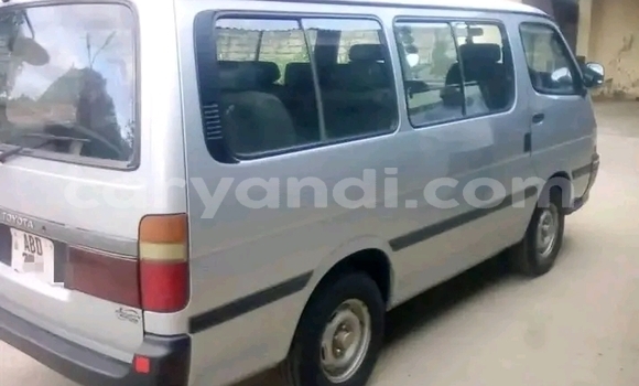 Acheter Occasion Voiture Toyota Hiace Autre à Lusaka, Zambie Acheter Occasion Voiture Toyota Hiace Autre à Lusaka, Zambie