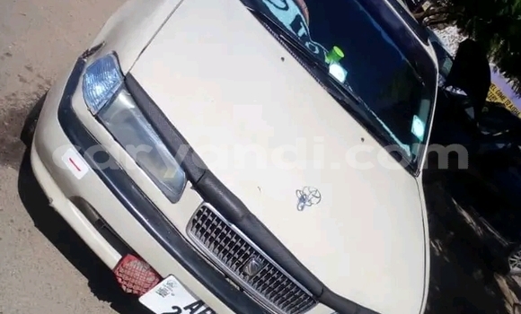 Acheter Occasion Voiture Toyota Corolla Blanc à Lusaka, Zambie Acheter Occasion Voiture Toyota Corolla Blanc à Lusaka, Zambie