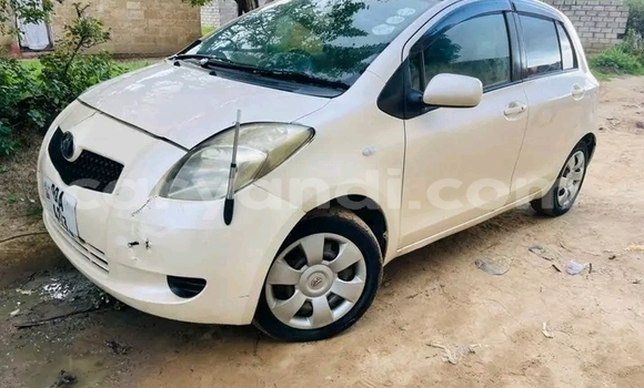 Buy Used Toyota Vitz White Car in Lusaka in Zambia Buy Used Toyota Vitz White Car in Lusaka in Zambia