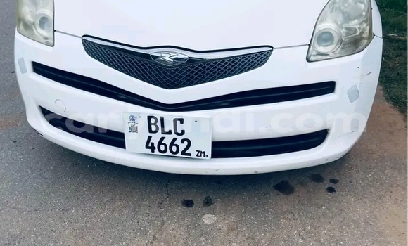 Acheter Occasion Voiture Toyota Ractis Blanc à Lusaka, Zambie Acheter Occasion Voiture Toyota Ractis Blanc à Lusaka, Zambie