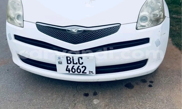Acheter Occasion Voiture Toyota Ractis Blanc à Lusaka, Zambie Acheter Occasion Voiture Toyota Ractis Blanc à Lusaka, Zambie
