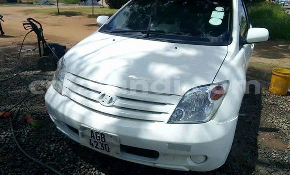 Buy Used Toyota IST White Car in Kitwe in Zambia Buy Used Toyota IST White Car in Kitwe in Zambia