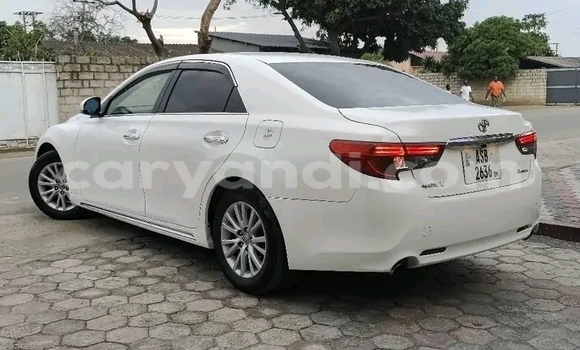 Acheter Occasion Voiture Toyota Mark X Blanc à Lusaka, Zambie Acheter Occasion Voiture Toyota Mark X Blanc à Lusaka, Zambie